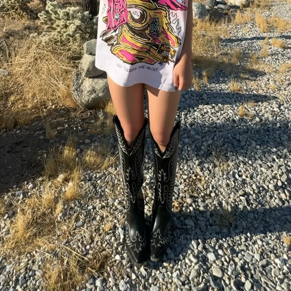 ASOS DESIGN / Chester contrast stitch western knee boot / black - Picture 16 of 17